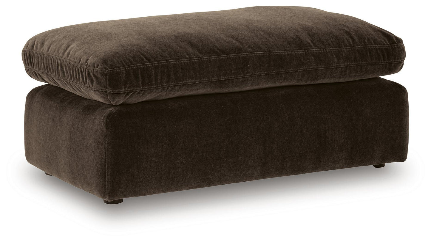 Maxton Heights - Ottoman