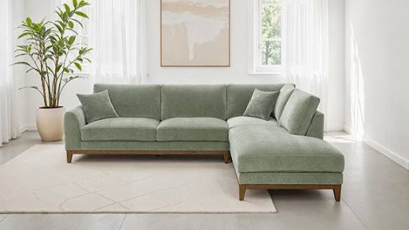 Watton Green Sectional